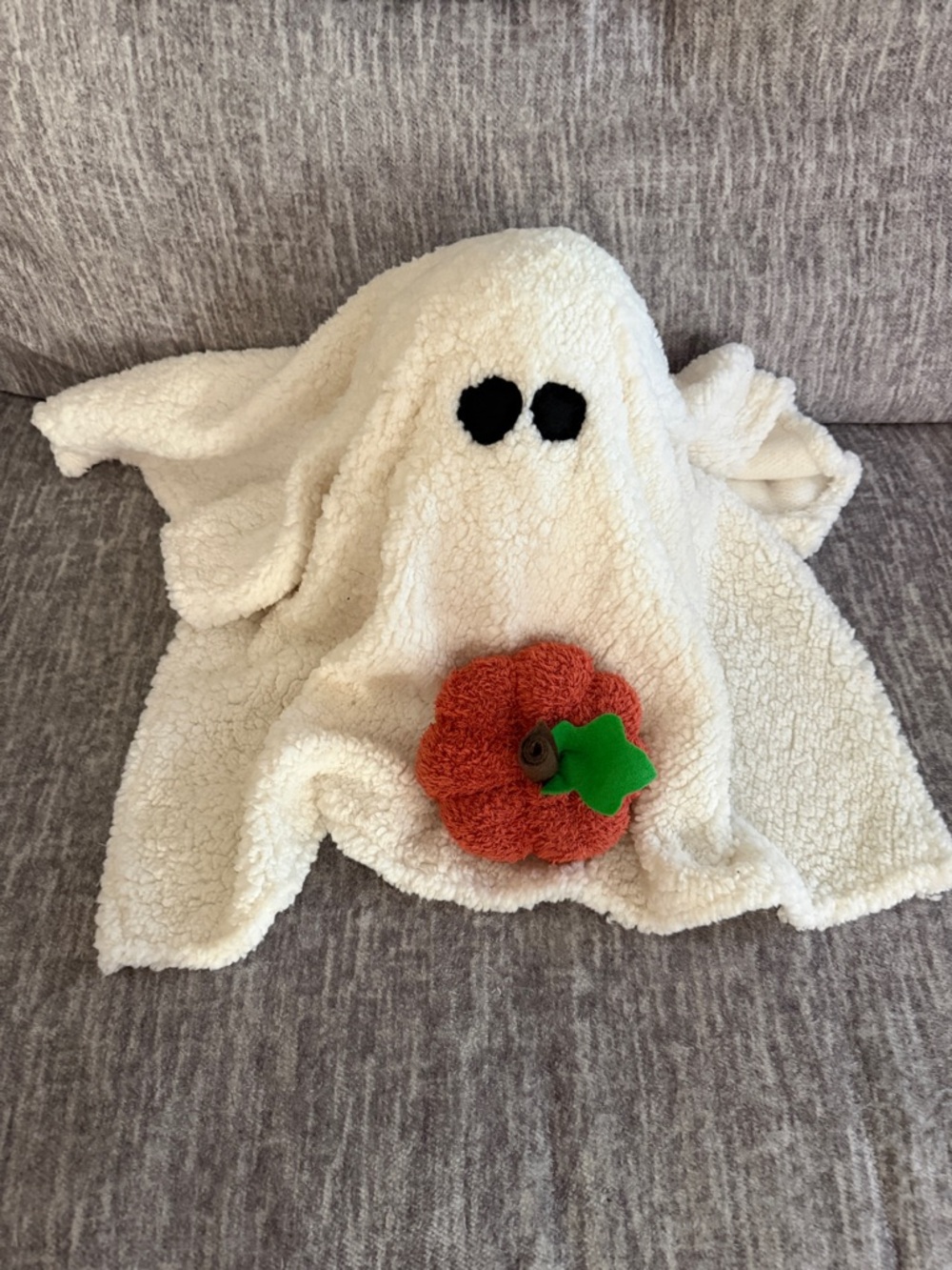 Pottery Barn Ghost Holding Pumpkin Throw Pillow Halloween Decor Decorations